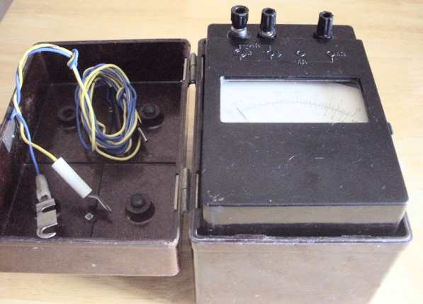 Мегомметр индукционный  М4100/4 1000V
